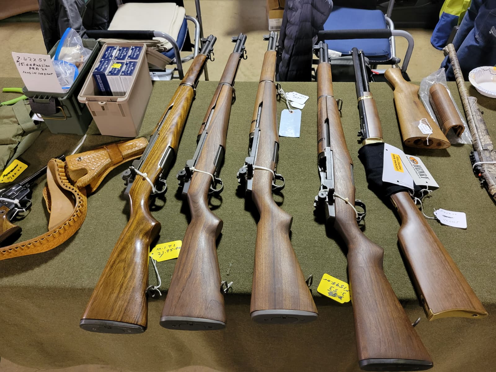 WOODSTOCK GUN SHOW COLLECTIBLES